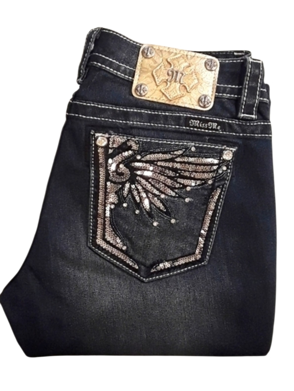 💥Miss Me Signature Bootcut Jeans. Women's Size: Waist 30x34 Inseam.